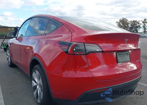 2021 Tesla Model Y Long Range Dual Motor All-Wheel Drive from USA, damaged, VIN 5YJYGDEE9MF208671